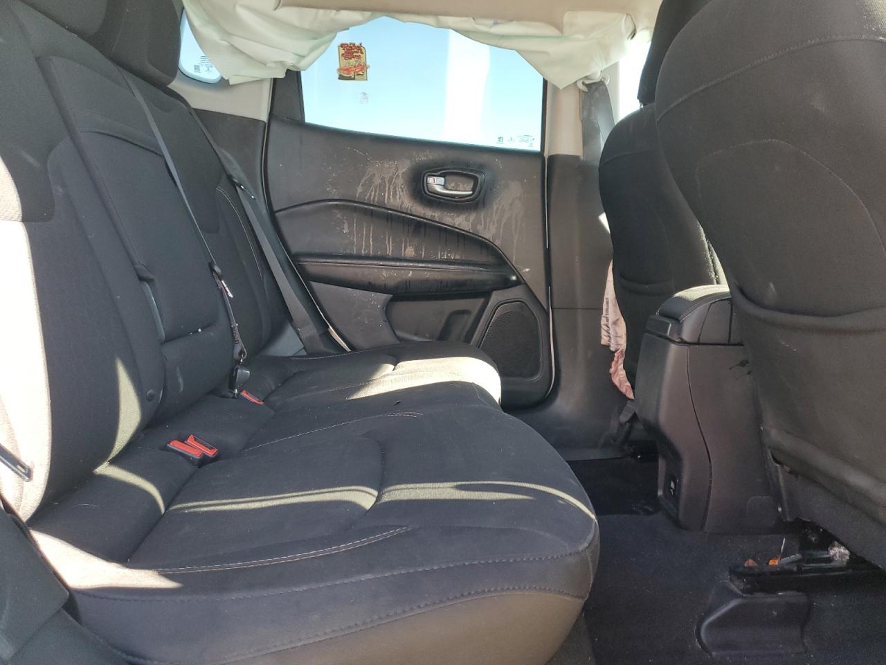 2018 Jeep Compass Sport VIN: 3C4NJCAB0JT148075 Lot: 86408735