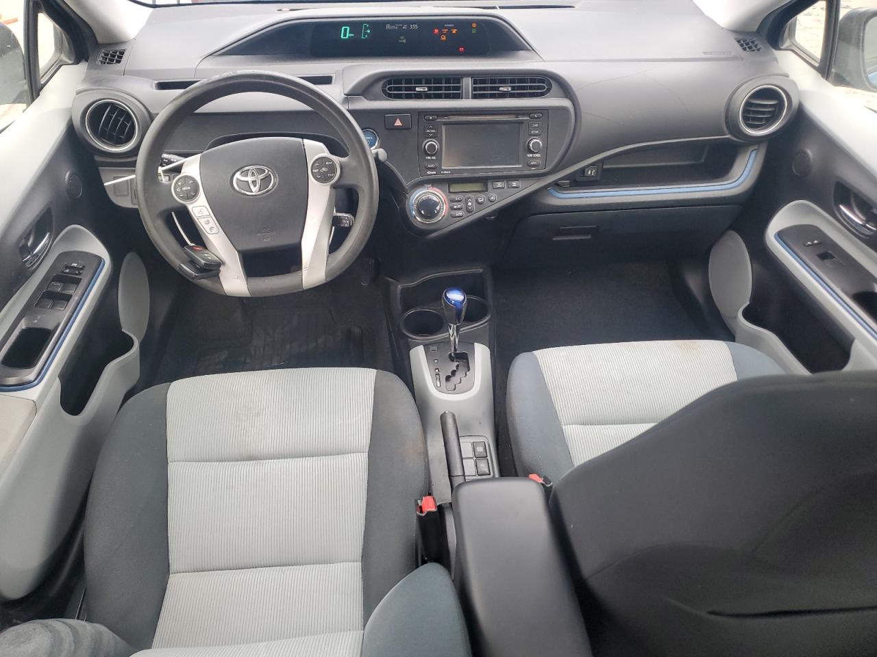 2013 Toyota Prius C VIN: JTDKDTB31D1052016 Lot: 82007865