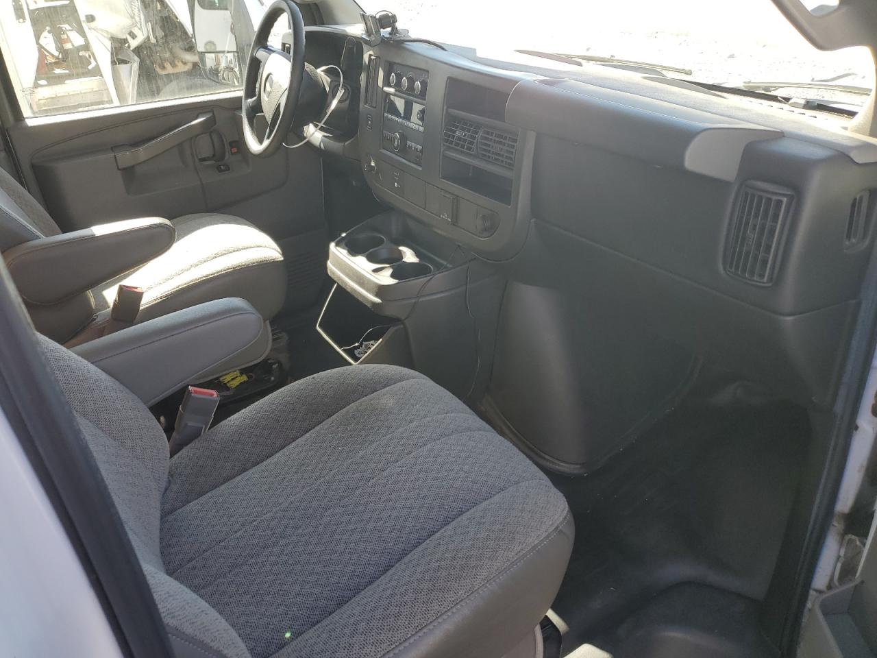 2016 Chevrolet Express G3500 VIN: 1GB3GTCG9G1226095 Lot: 87031395