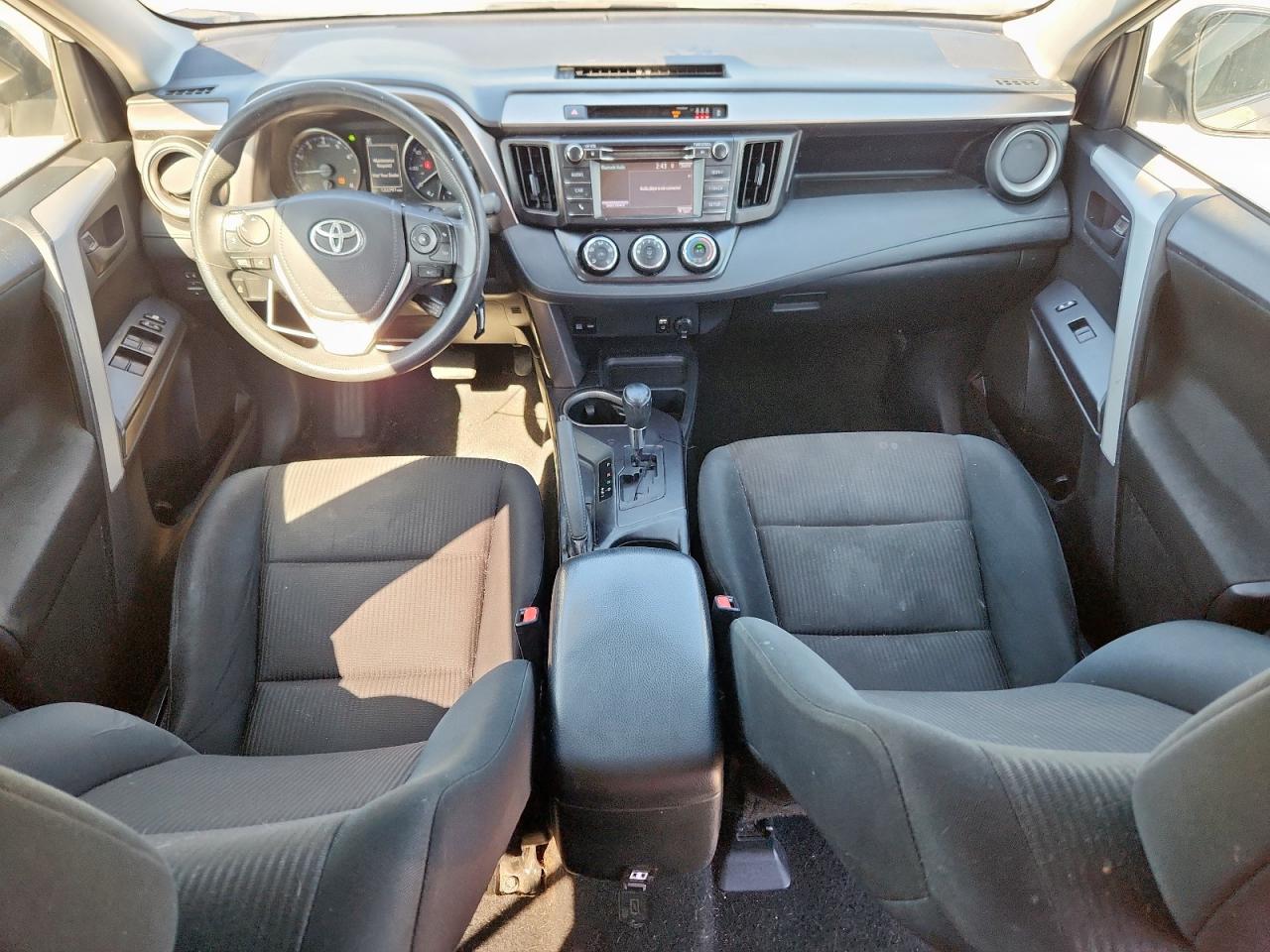 2018 Toyota Rav4 Le VIN: JTMZFREV2JJ210142 Lot: 86136035