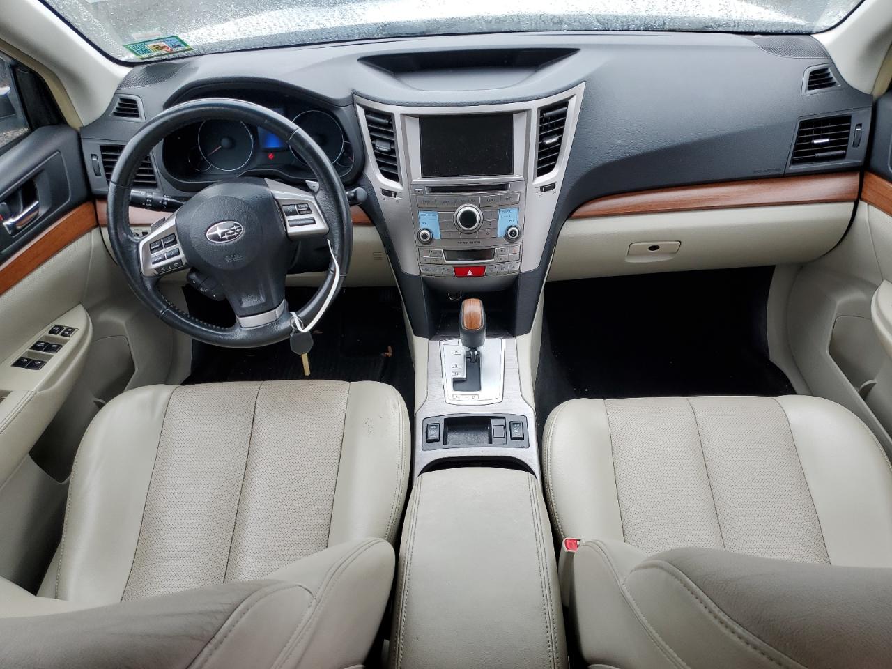 2014 Subaru Outback 3.6R Limited VIN: 4S4BRDMC4E2324585 Lot: 84606525