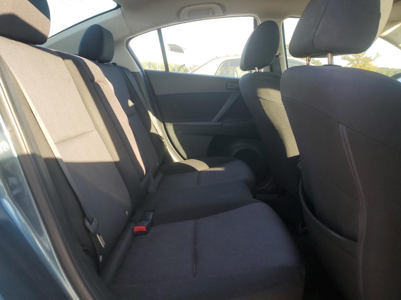 2010 Mazda 3 I VIN: JM1BL1SF5A1130164 Lot: 81604375