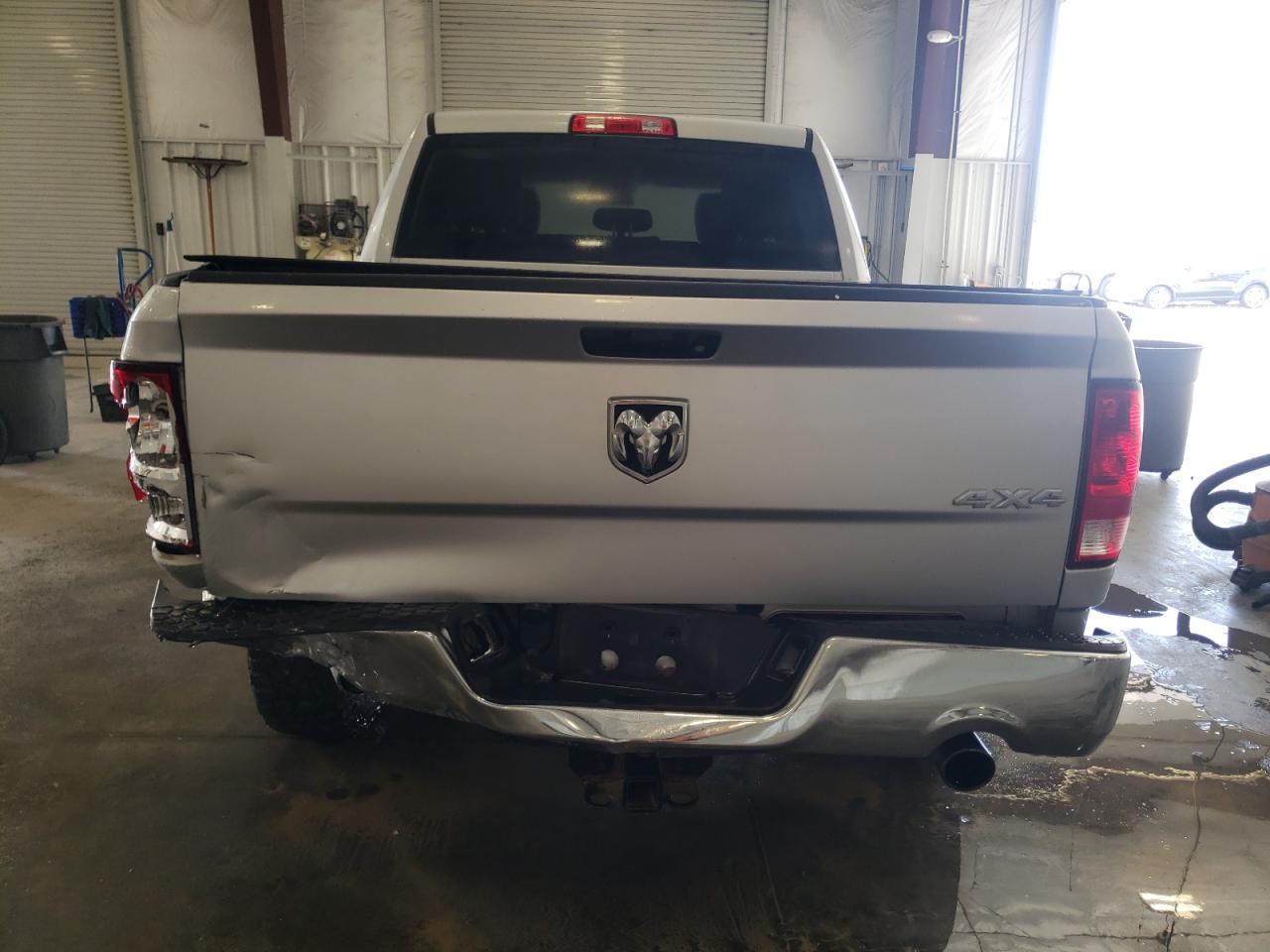 2017 Ram 1500 St VIN: 3C6RR7KT1HG747392 Lot: 82244935