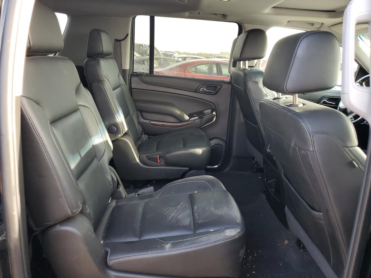 2019 GMC Yukon Xl K1500 Slt VIN: 1GKS2GKCXKR159596 Lot: 82074385