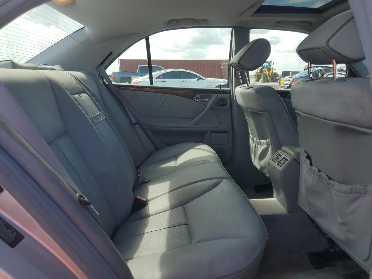 2002 Mercedes-Benz E 320 VIN: WDBJF65J22B494049 Lot: 81870065