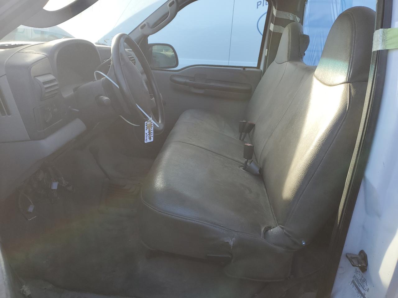 2006 Ford F250 Super Duty VIN: 1FTNF21526EA68841 Lot: 84808775