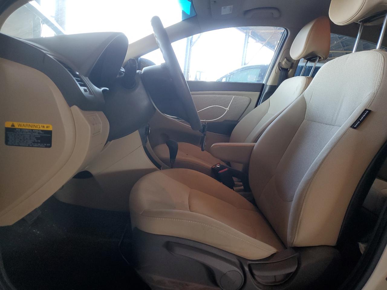 2013 Hyundai Accent Gls VIN: KMHCT4AE5DU558913 Lot: 90722245