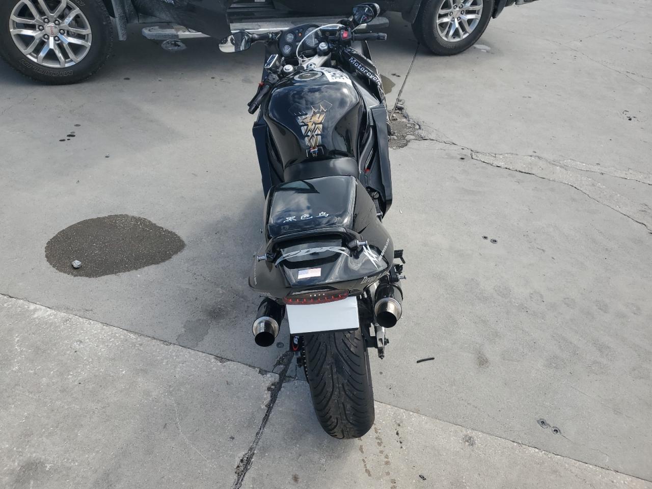 1998 Honda Cbr1100 Xx VIN: JH2SC3501WM100823 Lot: 82185245