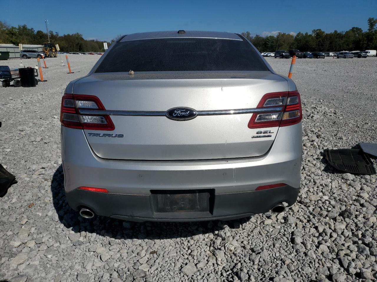 2013 Ford Taurus Sel VIN: 1FAHP2E8XDG188635 Lot: 82261435