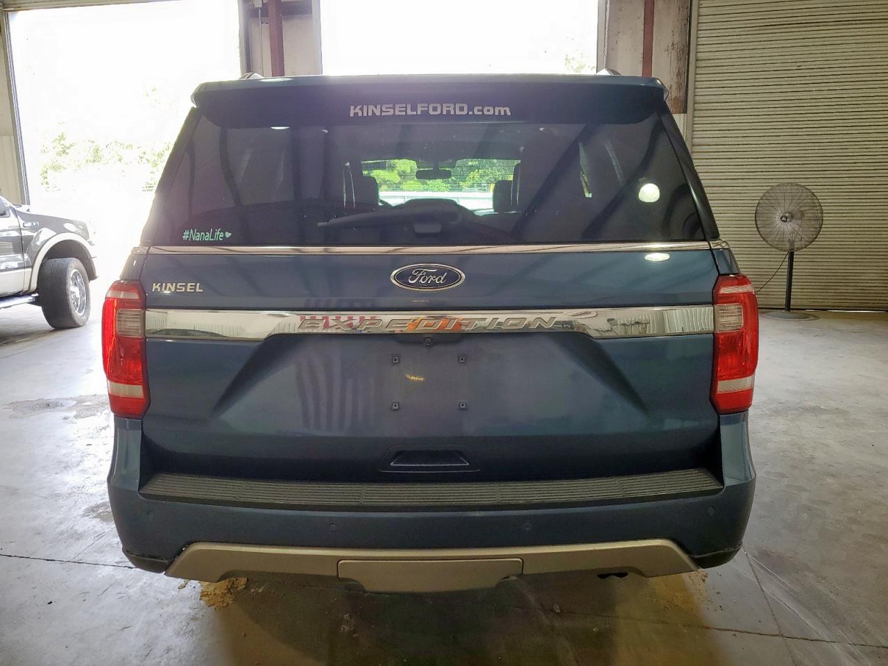 2018 Ford Expedition Xlt VIN: 1FMJU1HT1JEA28208 Lot: 85783075