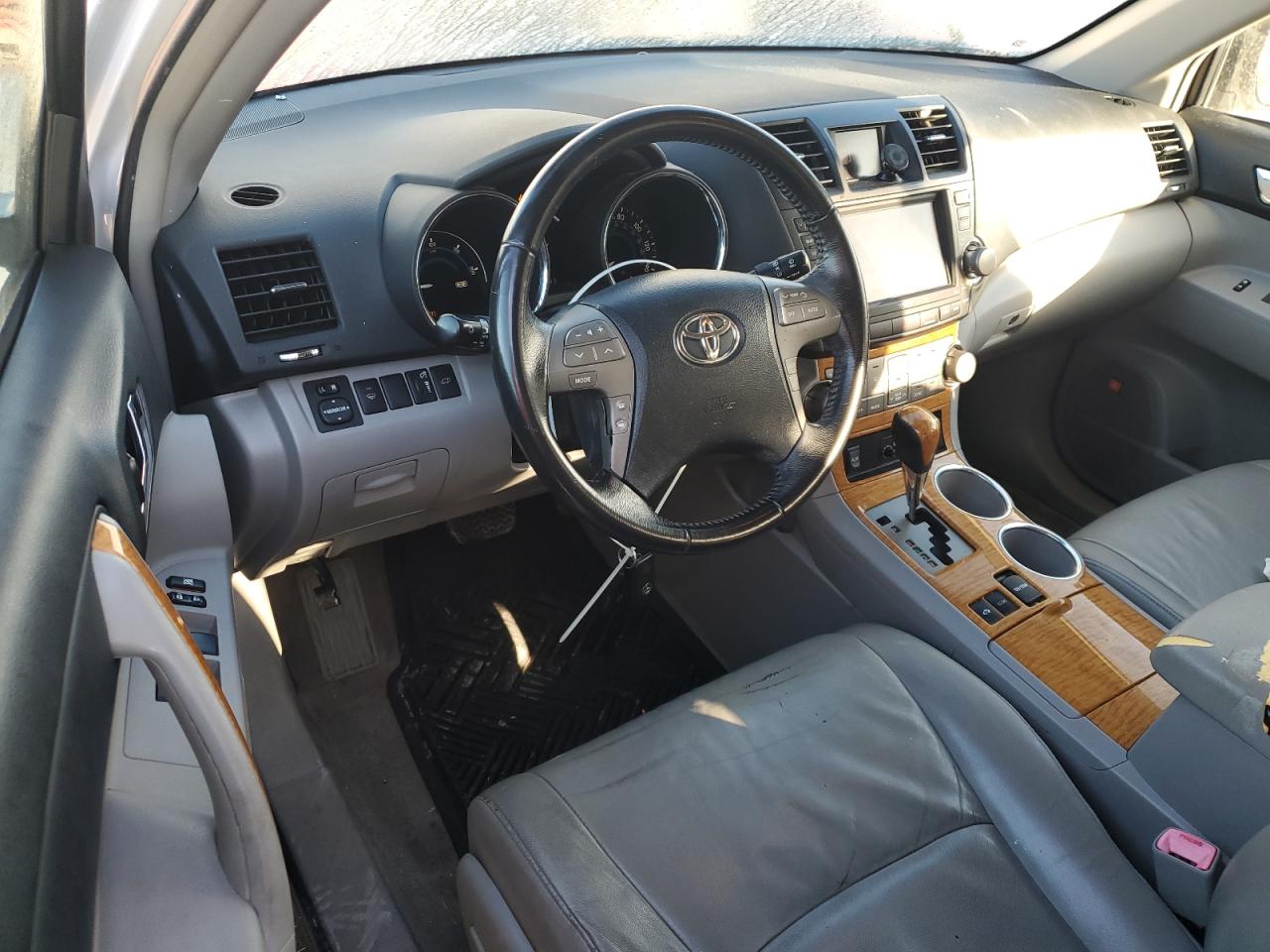 2008 Toyota Highlander Hybrid Limited VIN: JTEEW44A082016628 Lot: 84836595
