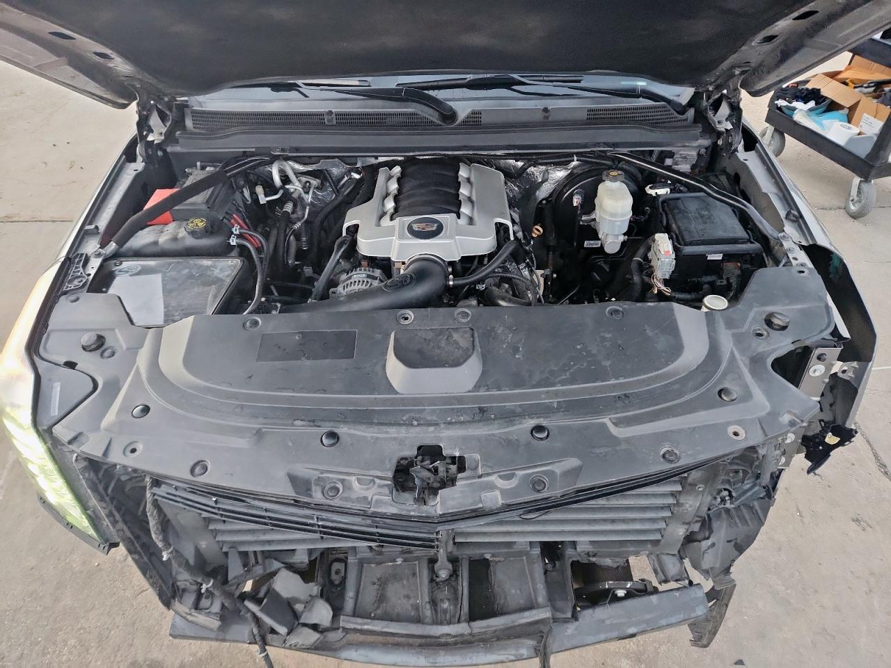 2018 Cadillac Escalade Premium Luxury VIN: 1GYS4CKJ8JR155116 Lot: 89928095