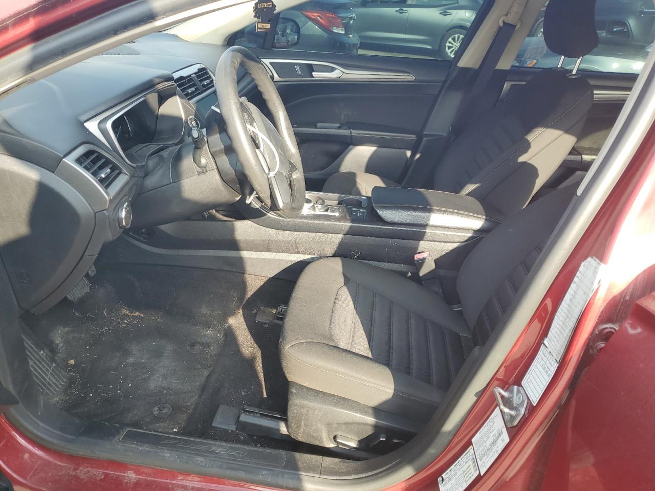 2019 Ford Fusion Se VIN: 3FA6P0LUXKR210473 Lot: 85105965