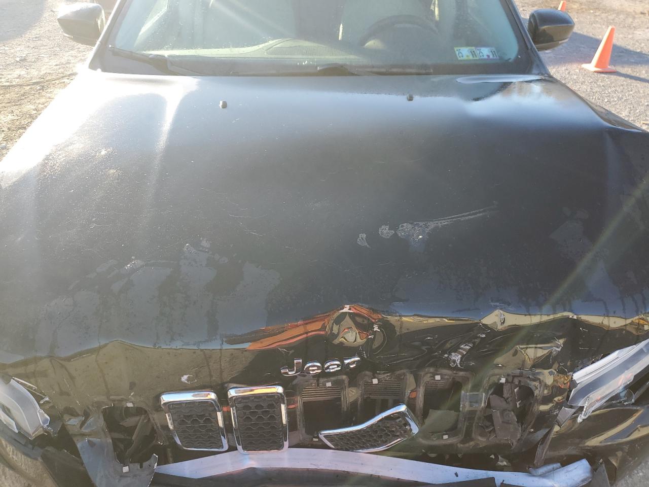 2019 Jeep Cherokee Limited VIN: 1C4PJMDX8KD228091 Lot: 90289125