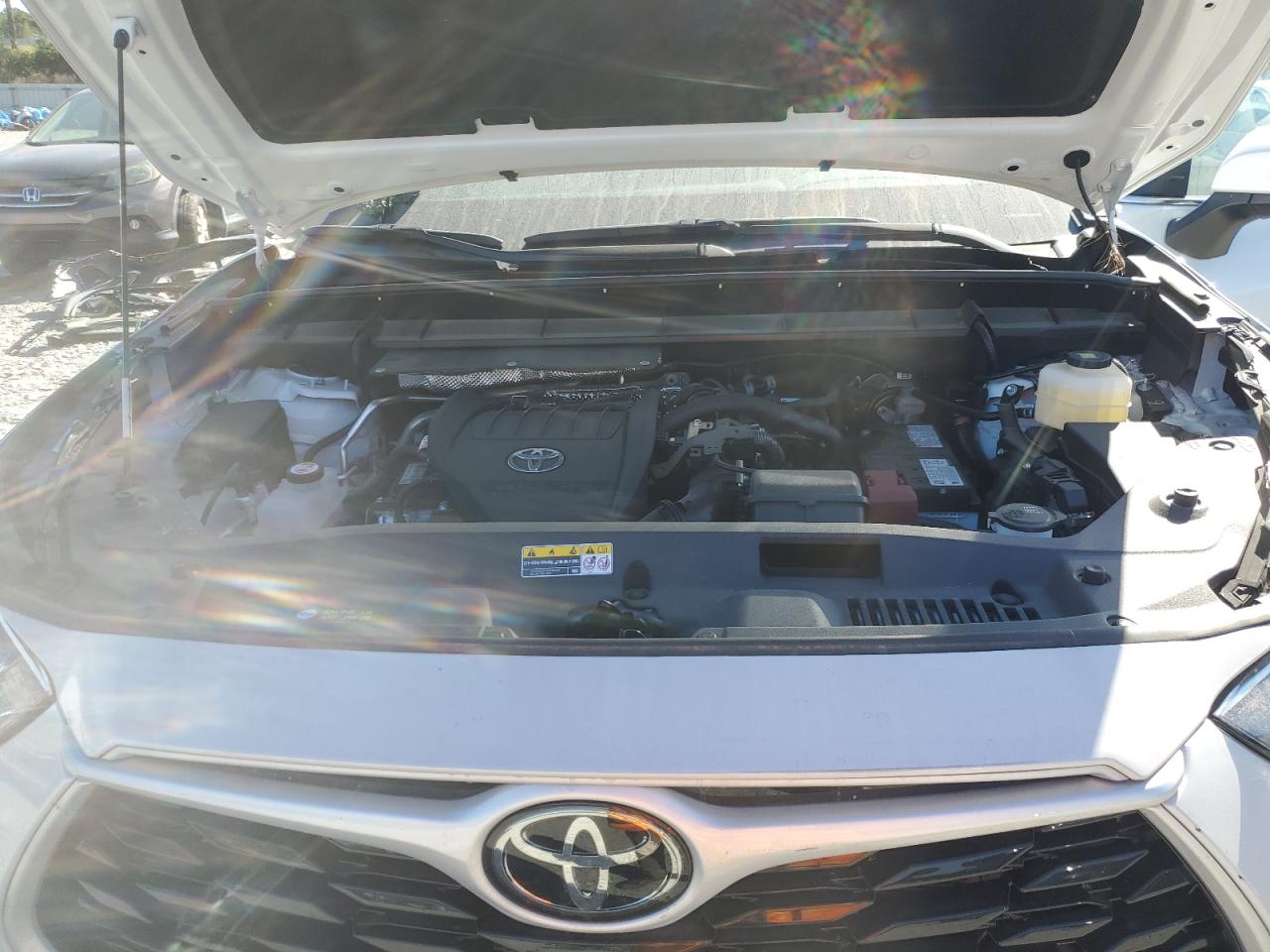 2024 Toyota Highlander Le VIN: 5TDKDRAH4RS549815 Lot: 82062715