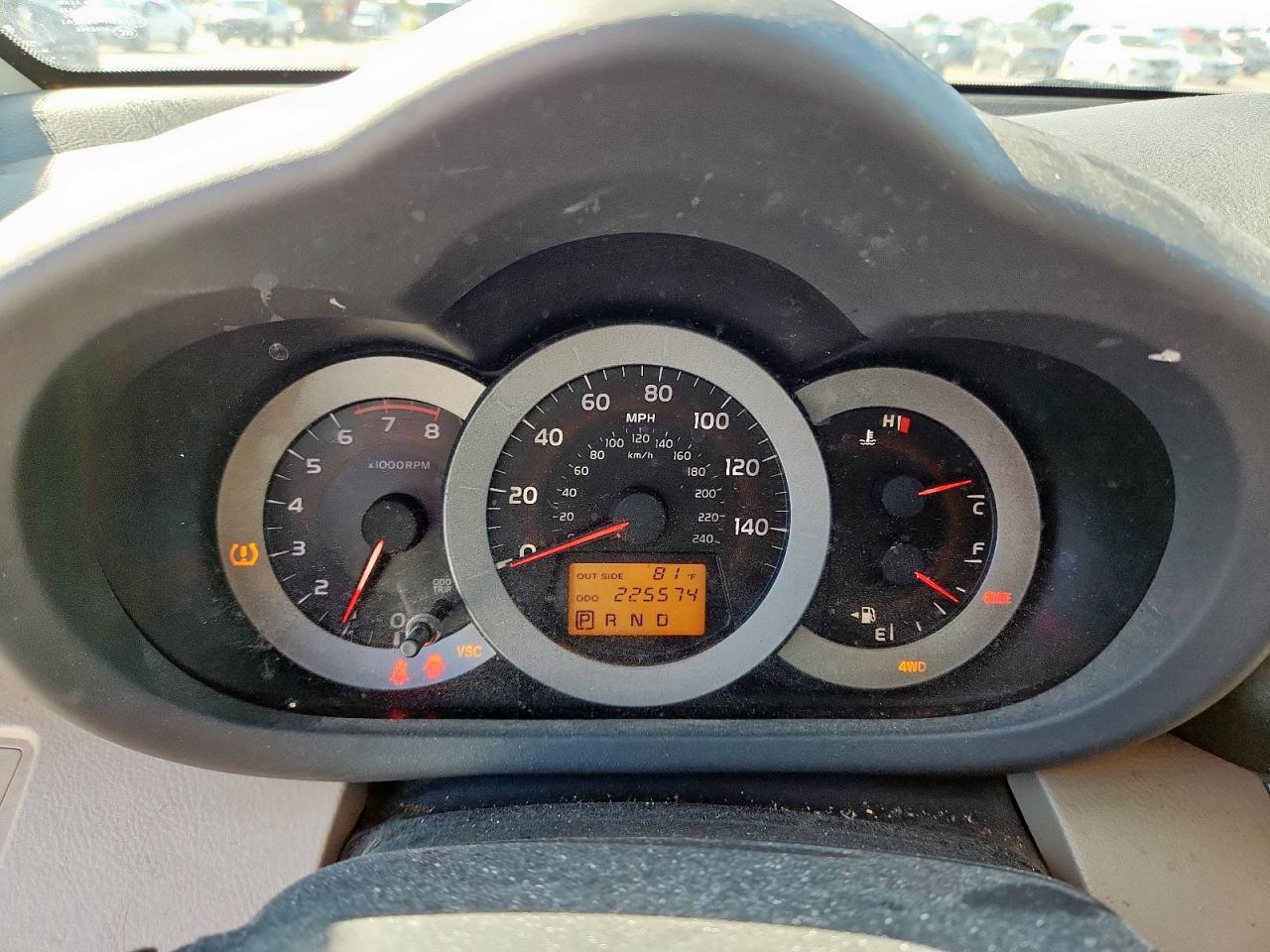 2006 Toyota Rav4 Limited VIN: JTMBK31V365005784 Lot: 81973135