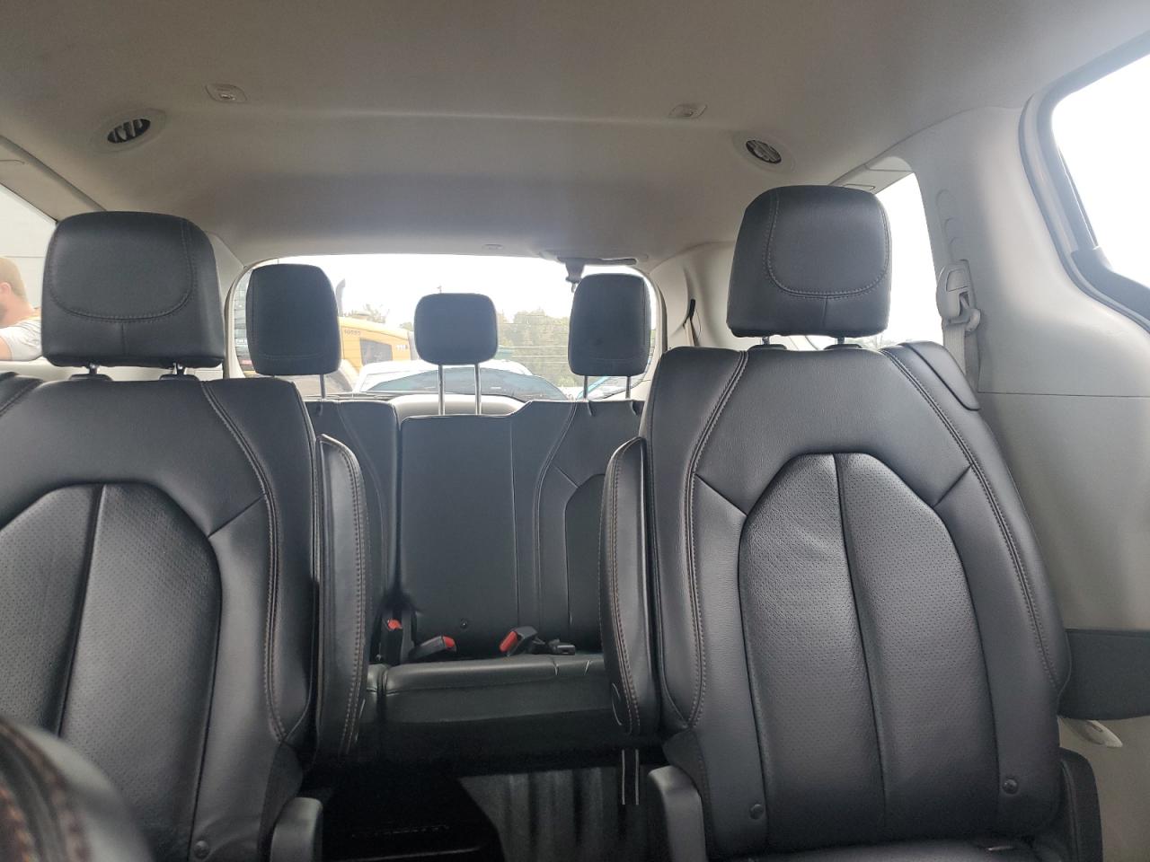 2017 Chrysler Pacifica Touring L Plus VIN: 2C4RC1EG0HR832627 Lot: 85717625