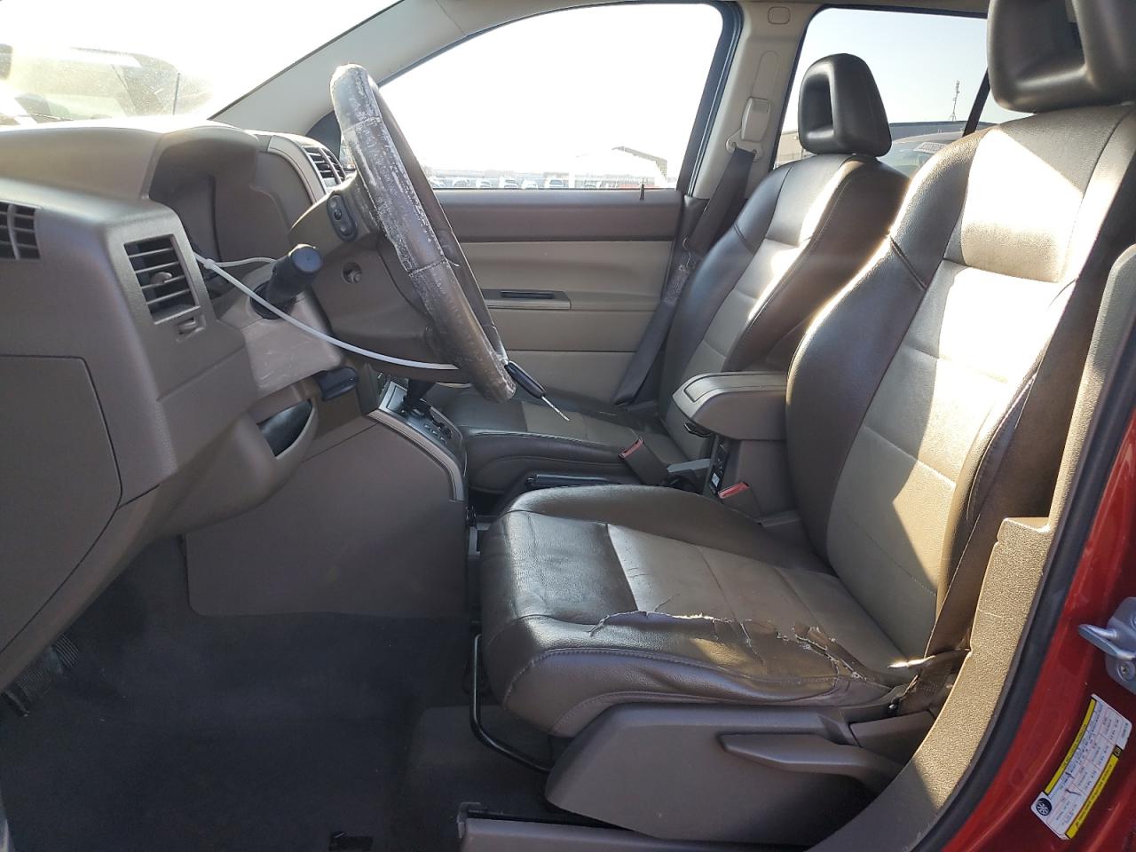 2007 Jeep Compass Limited VIN: 1J8FF57W27D205170 Lot: 85725475