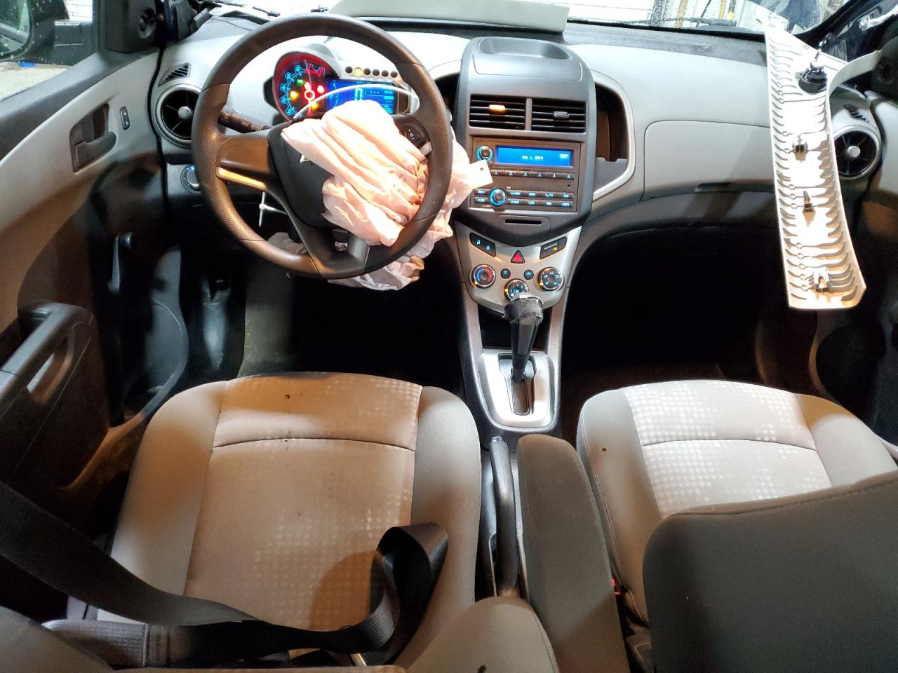 2015 Chevrolet Sonic Ls VIN: 1G1JA5SG9F4127719 Lot: 87409695