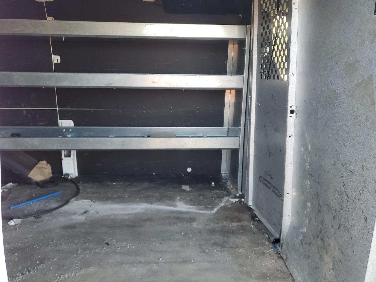 2022 Ford Transit T-150 VIN: 1FTYE1Y83NKA32828 Lot: 84482865