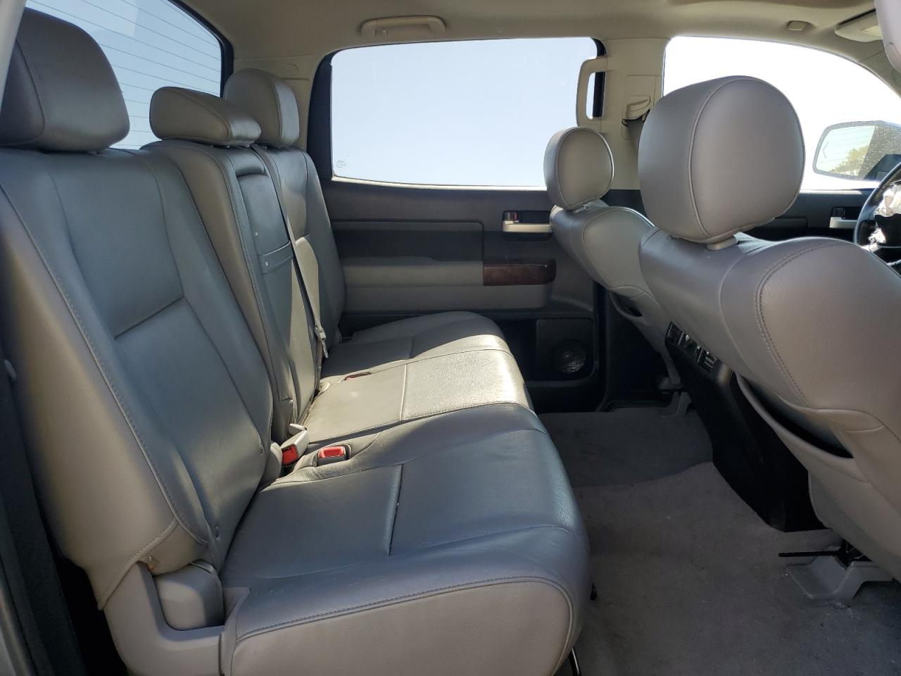 2010 Toyota Tundra Crewmax Limited VIN: 5TFHY5F1XAX152787 Lot: 85382795