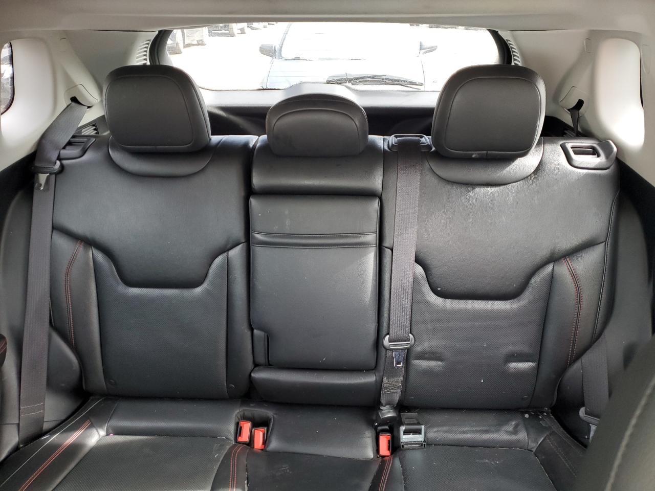 2018 Jeep Compass Trailhawk VIN: 3C4NJDDB9JT402576 Lot: 87243675