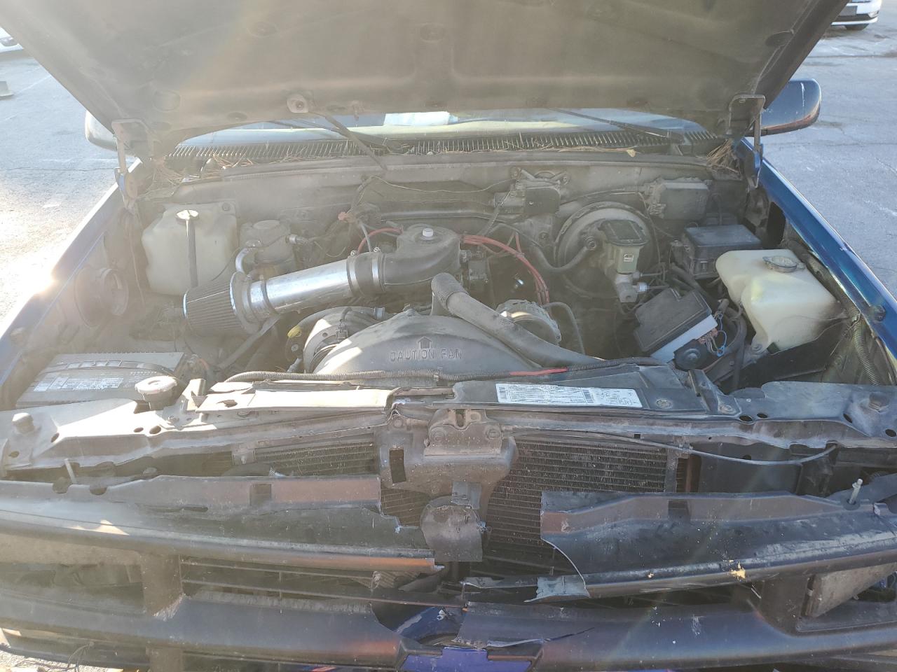 1995 Chevrolet Gmt-400 K1500 VIN: 1GCEK14K7SZ145164 Lot: 85923145