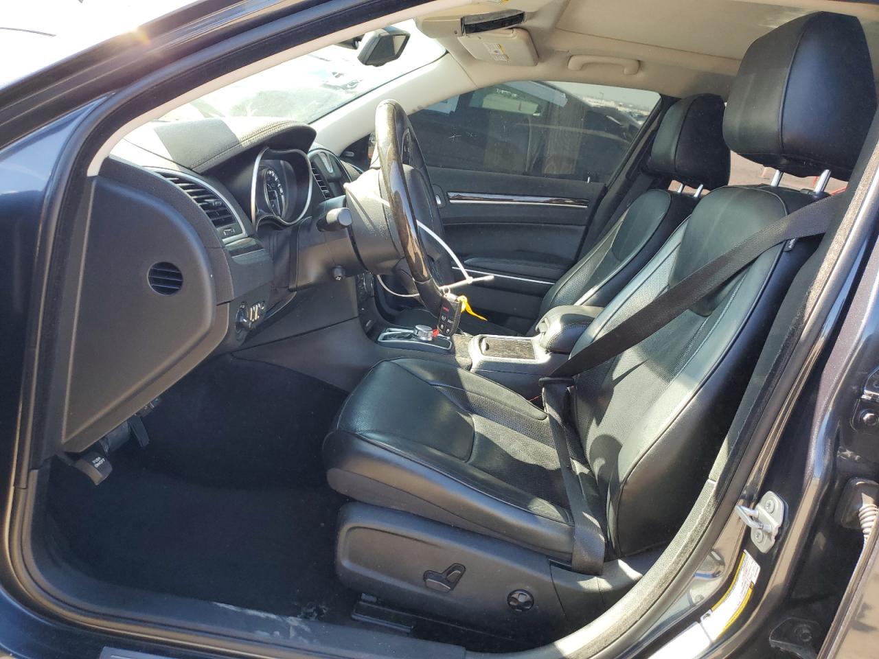 2017 Chrysler 300C VIN: 2C3CCAEG5HH516690 Lot: 82560485