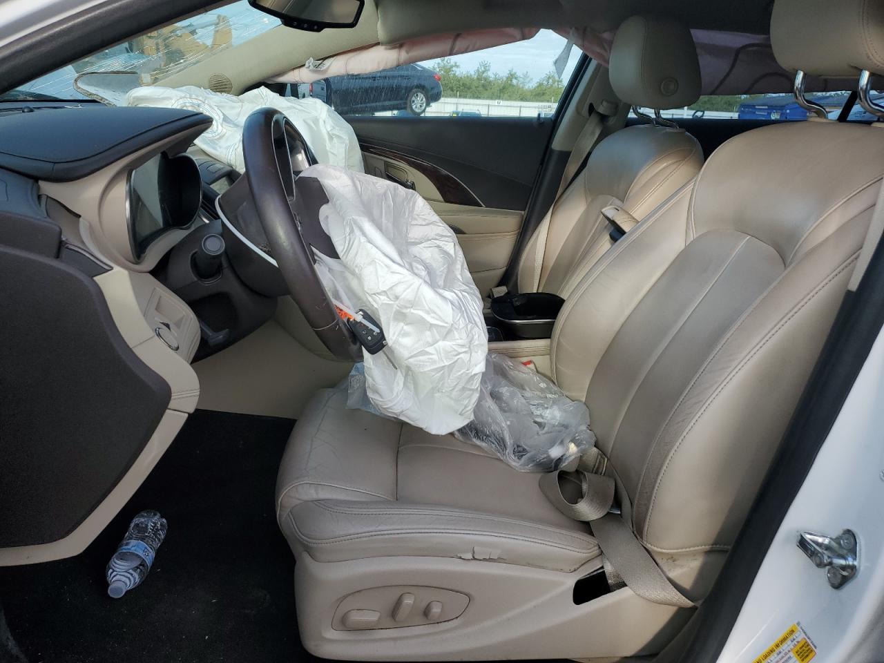 2015 Buick Lacrosse VIN: 1G4GB5G33FF324485 Lot: 81928635