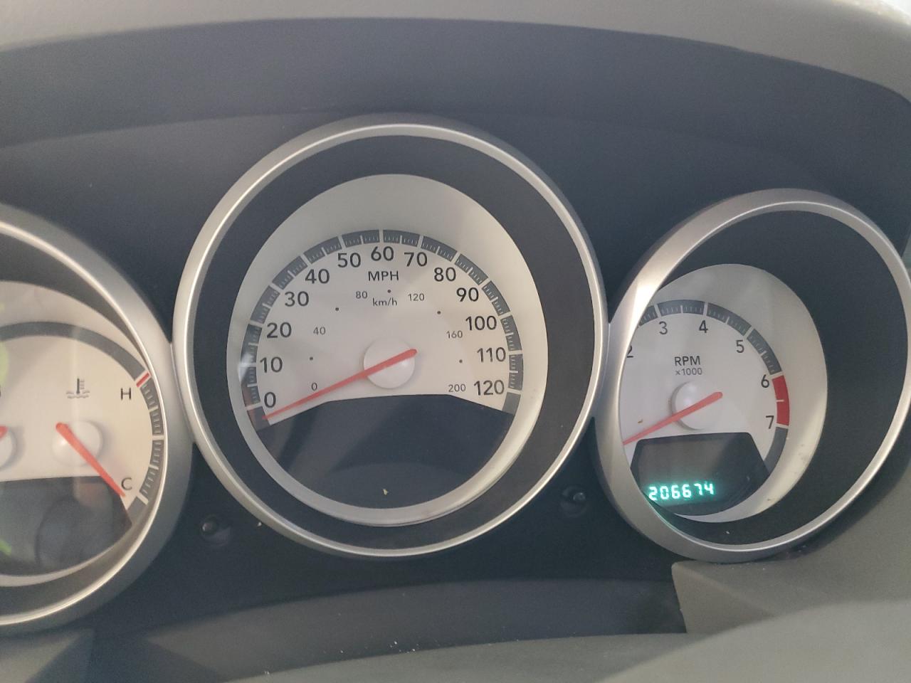 2008 Dodge Grand Caravan Sxt VIN: 2D8HN54X28R761592 Lot: 82568655