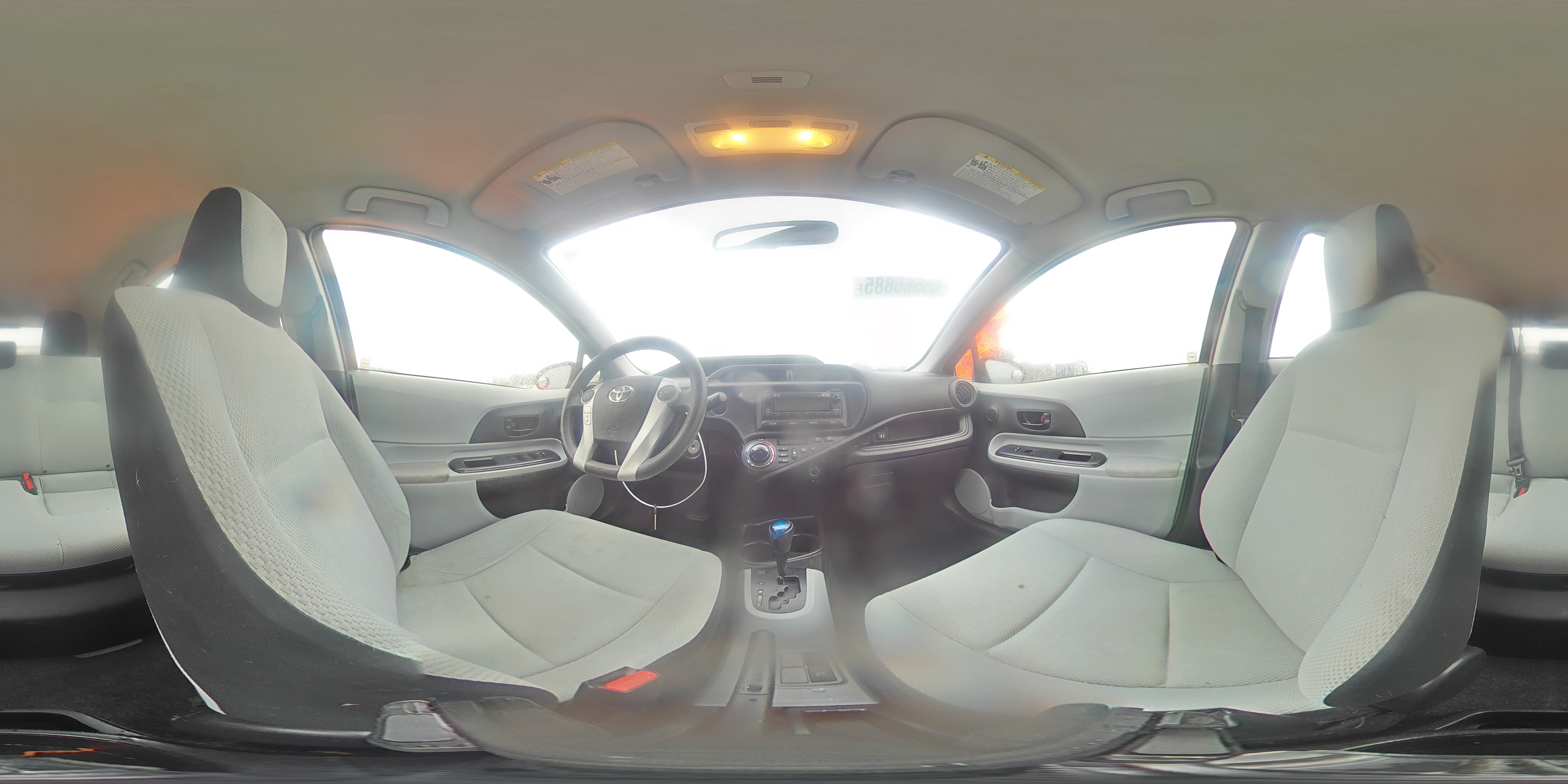 2014 Toyota Prius C VIN: JTDKDTB31E1562089 Lot: 85566885