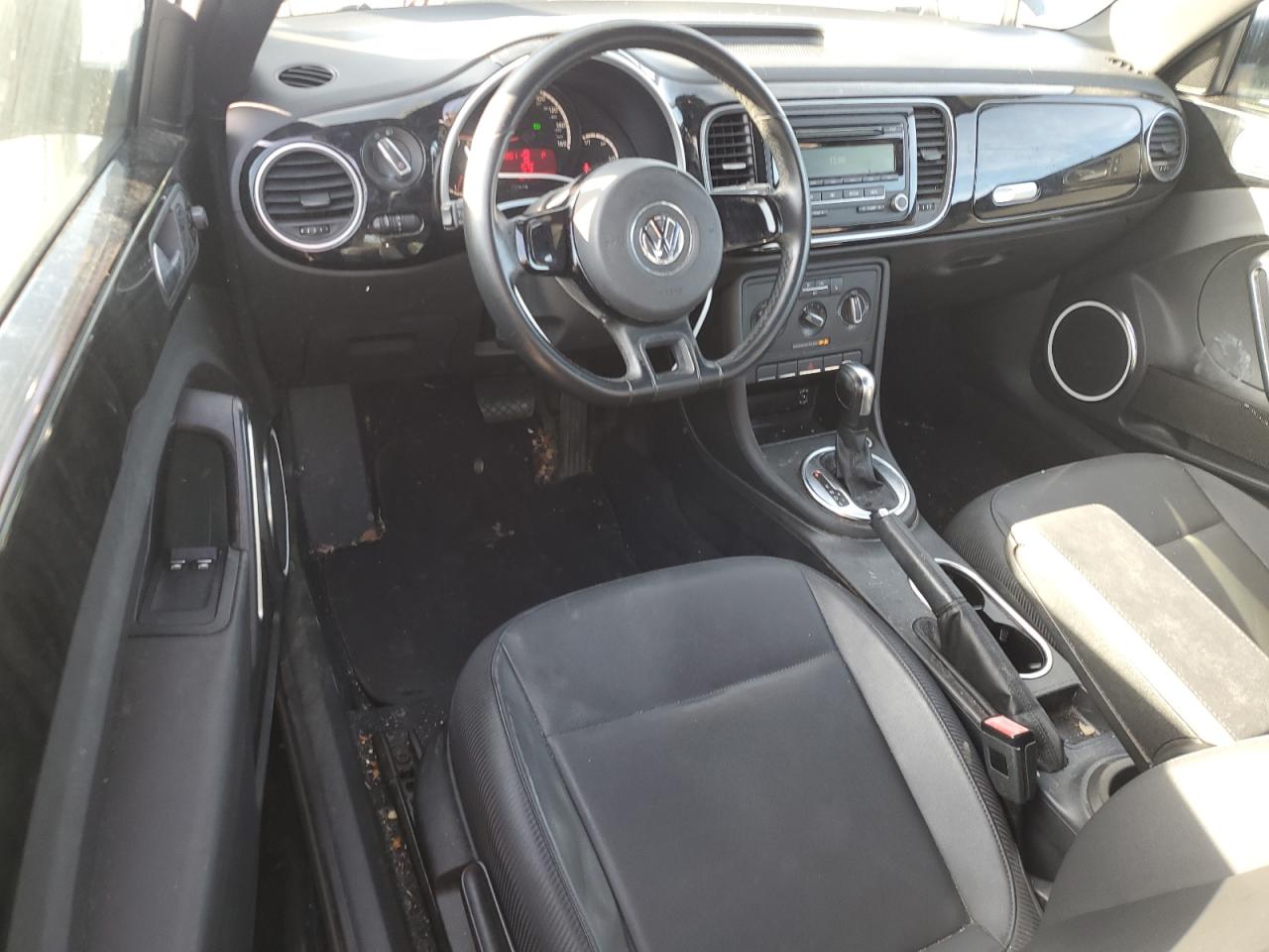 2013 Volkswagen Beetle VIN: 3VWJP7AT5DM685758 Lot: 84296785