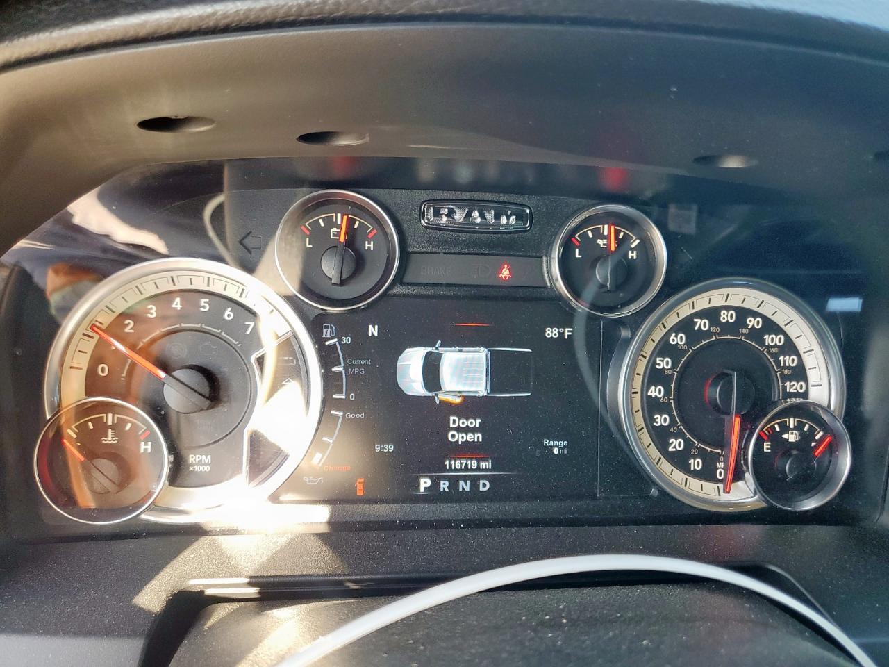 2017 Ram 1500 Sport VIN: 1C6RR7MT4HS838209 Lot: 85888975