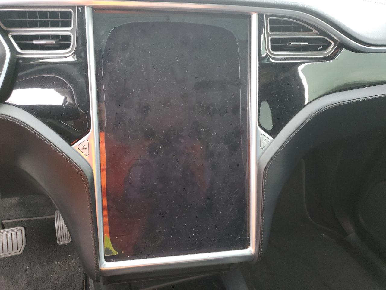 2016 Tesla Model X VIN: 5YJXCBE24GF020243 Lot: 85546425