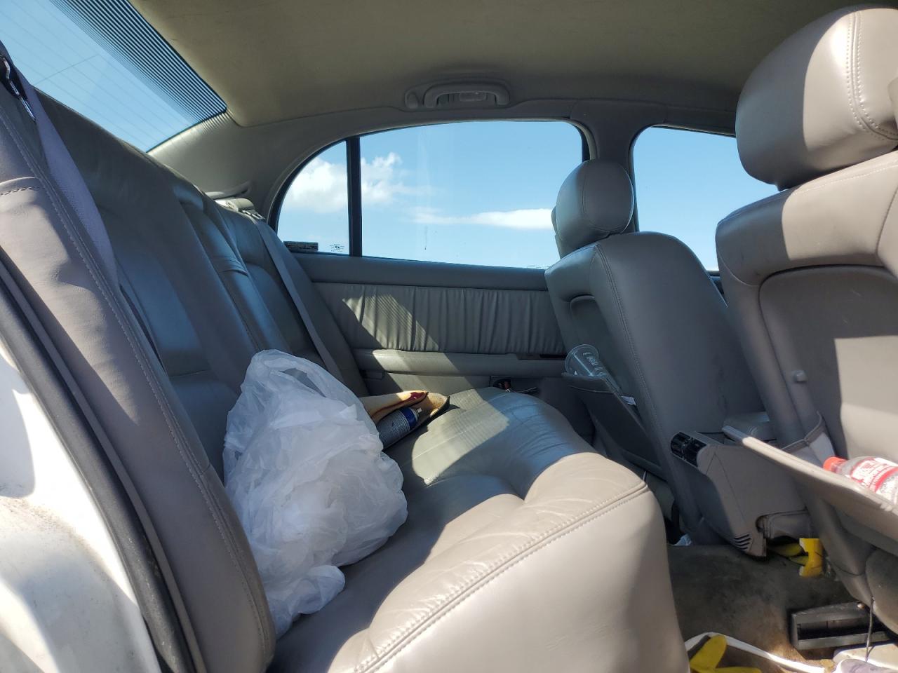 2000 Buick Park Avenue VIN: 1G4CW52K0Y4169510 Lot: 86265345