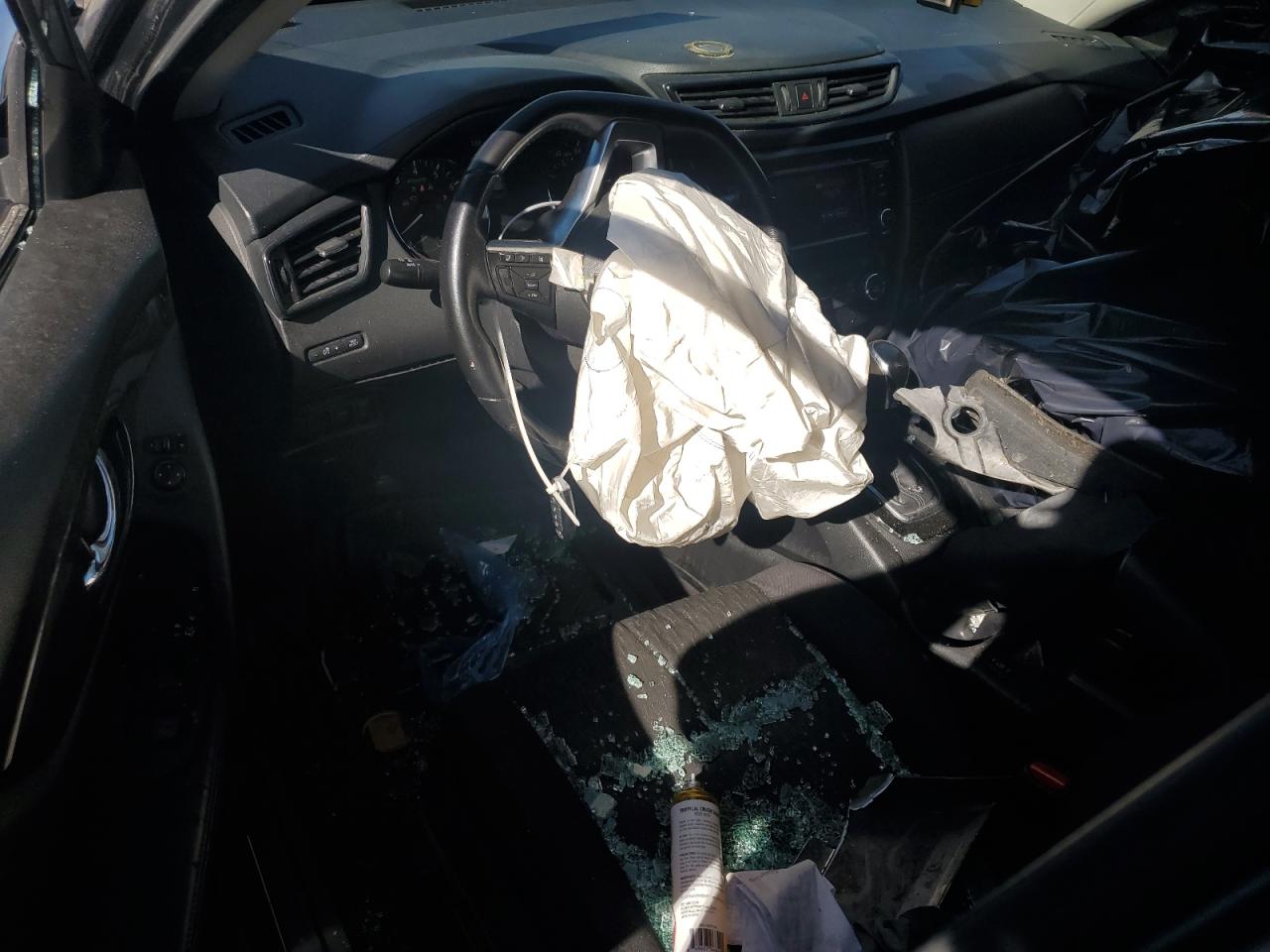 2018 Nissan Rogue S VIN: JN8AT2MTXJW450477 Lot: 87284855