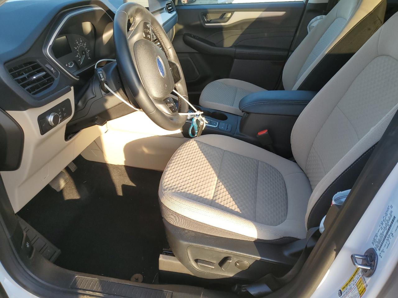 2022 Ford Escape Se VIN: 1FMCU9G60NUA15772 Lot: 86265685