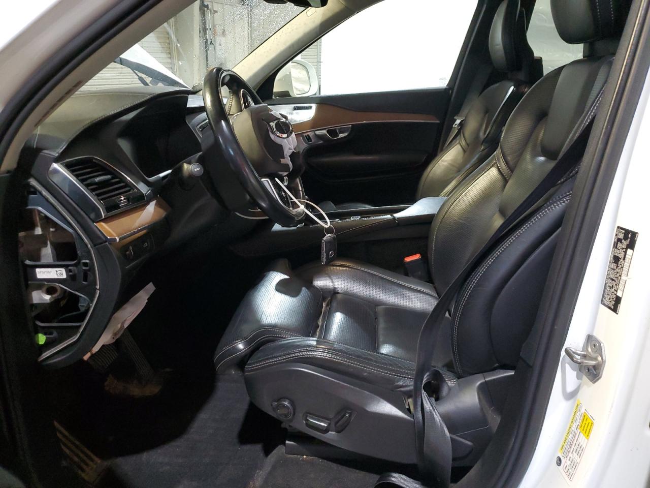 2018 Volvo Xc90 T6 VIN: YV4A22PL8J1197583 Lot: 84761885