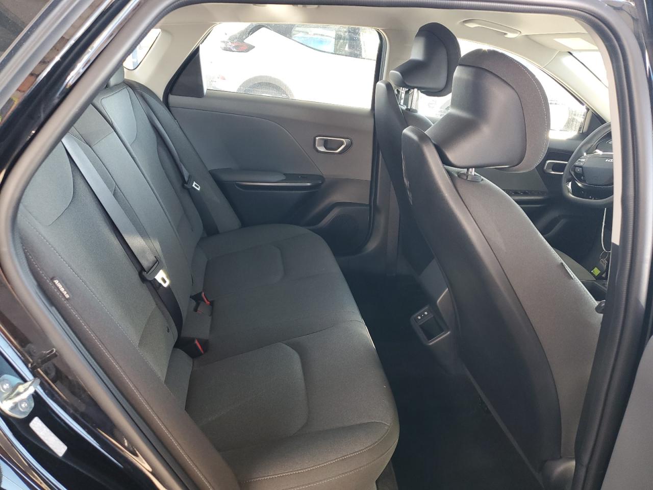 2025 Kia K4 Lx VIN: 3KPFT4DE0SE053726 Lot: 90493035