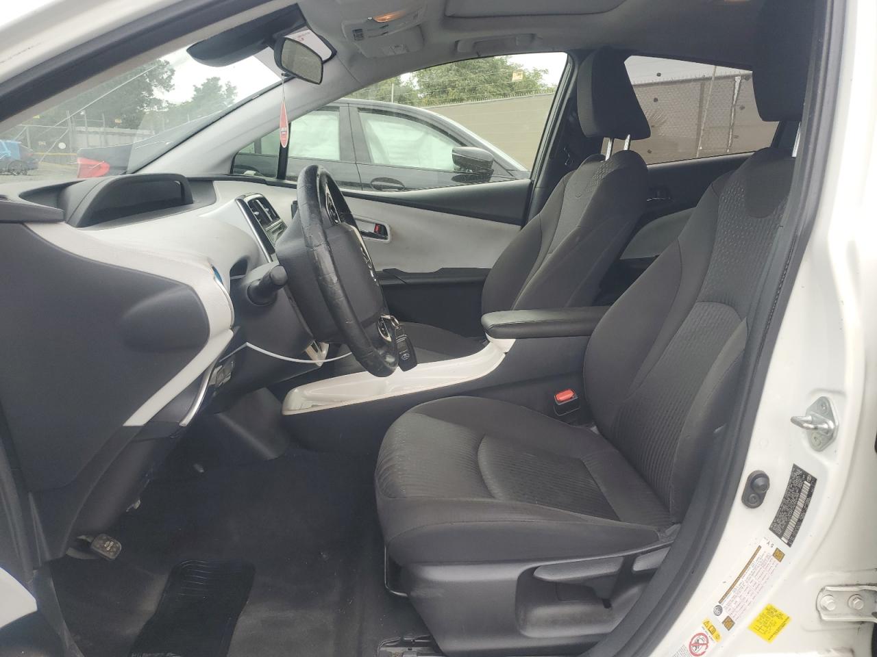 2016 Toyota Prius VIN: JTDKARFUXG3009088 Lot: 82432095