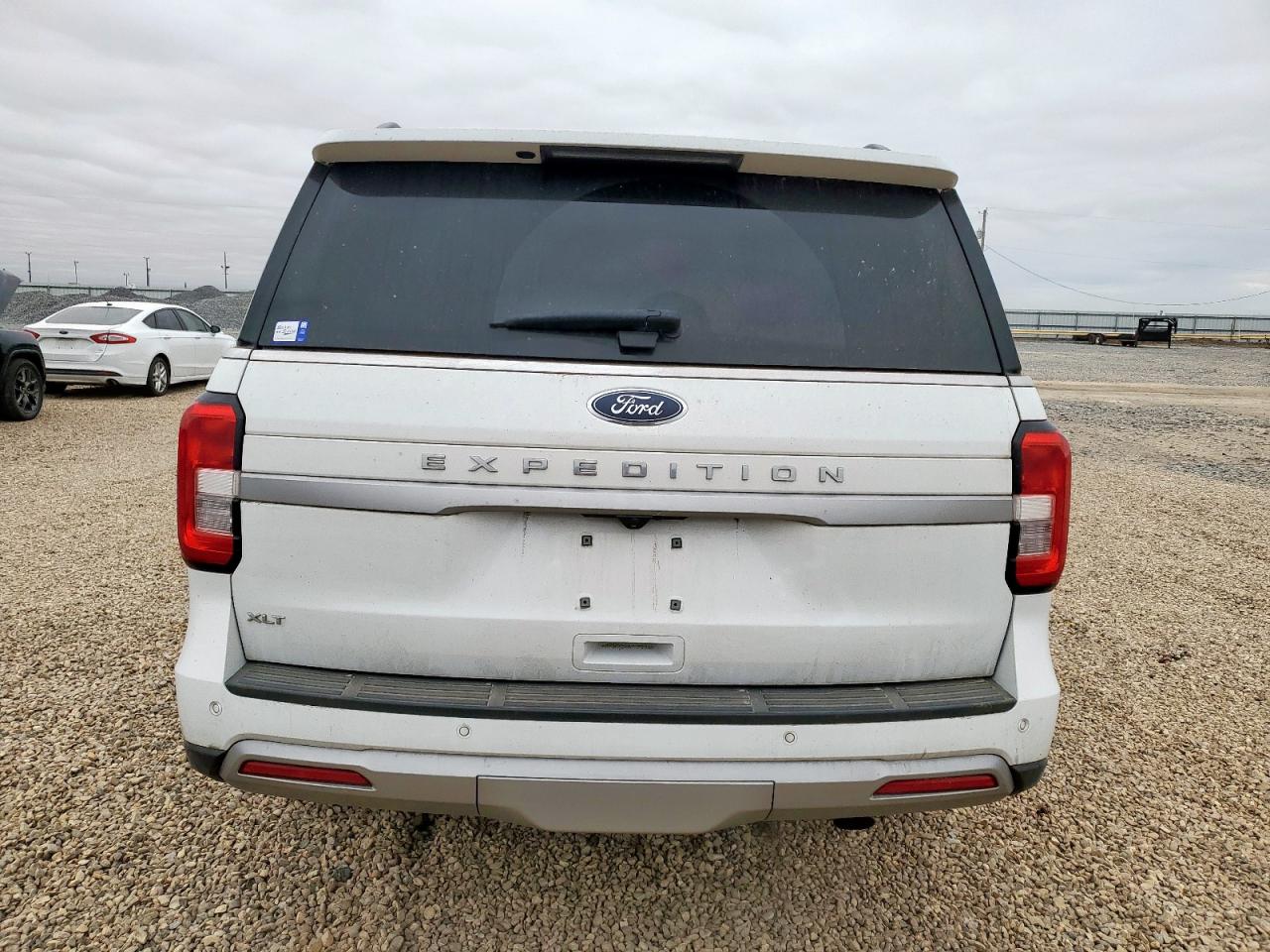 2023 Ford Expedition Xlt VIN: 1FMJU1J81PEA14002 Lot: 82355395