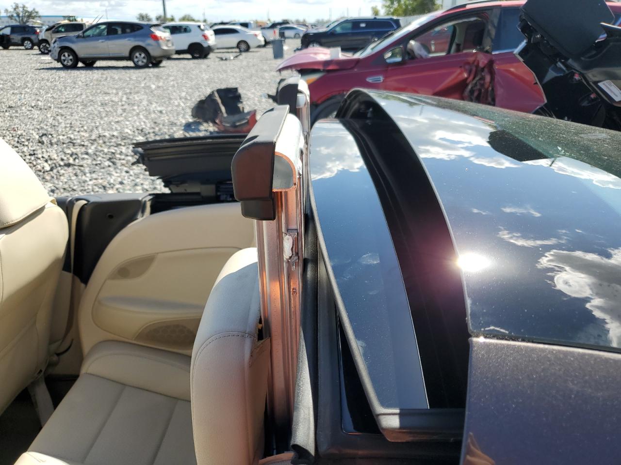 2013 Volkswagen Eos Komfort VIN: WVWBW8AH6DV004170 Lot: 86692455