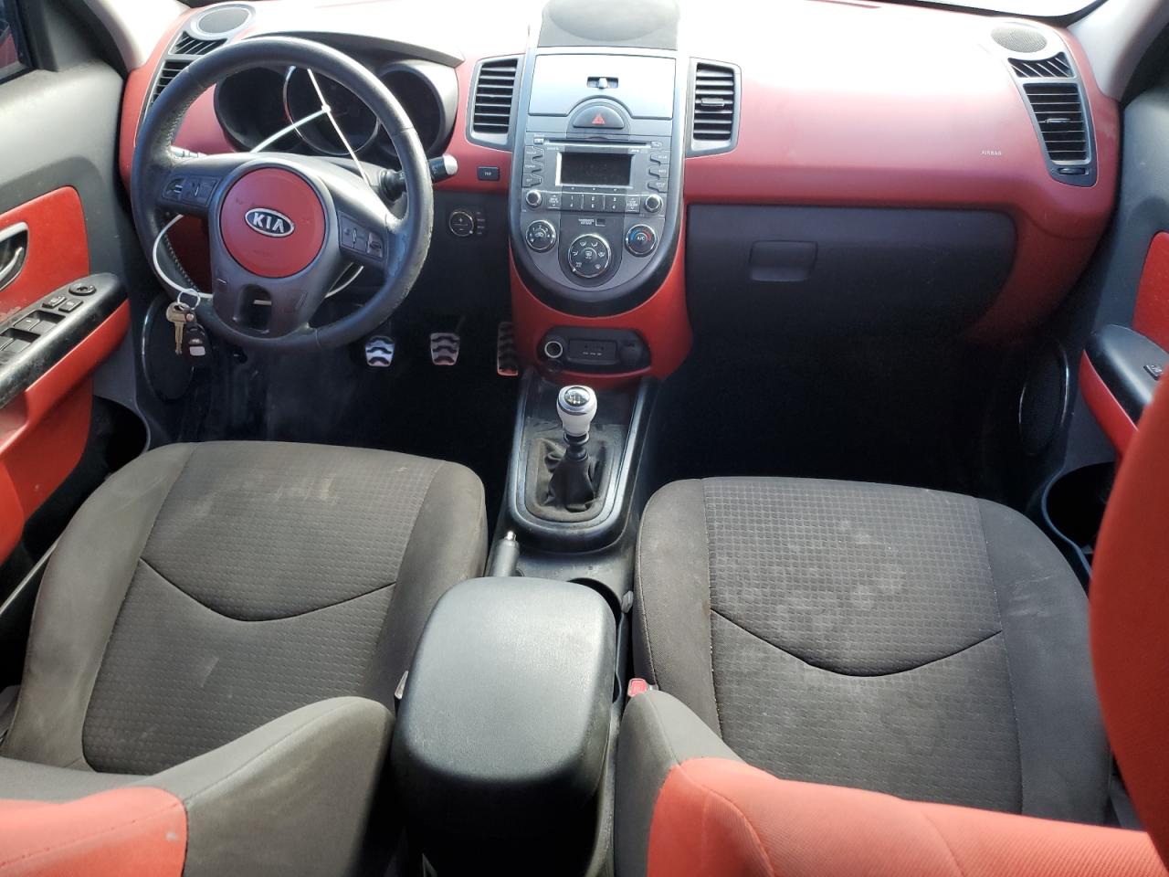 2010 Kia Soul + VIN: KNDJT2A24A7098577 Lot: 86460165