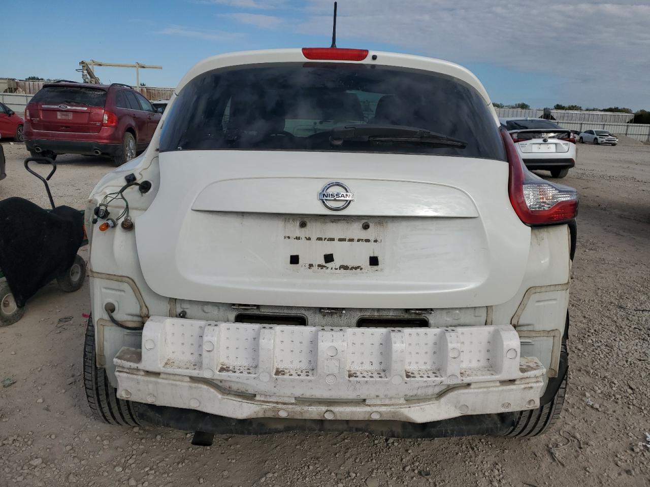 2017 Nissan Juke S VIN: JN8AF5MV7HT753996 Lot: 82350125