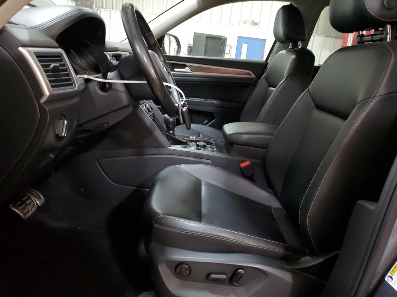 2018 Volkswagen Atlas Se VIN: 1V2PR2CA5JC576556 Lot: 86098195