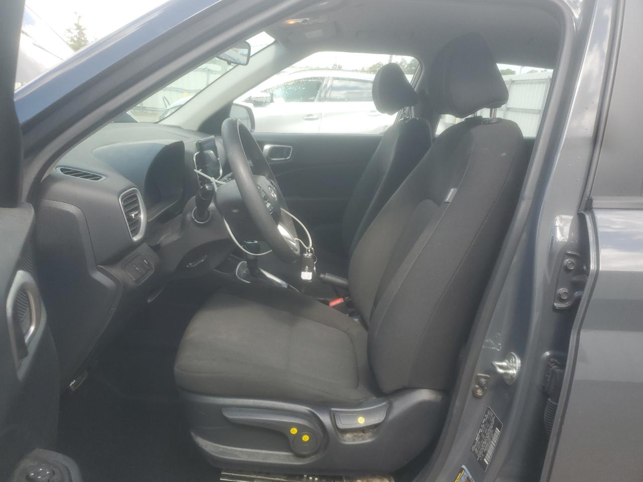 2024 Hyundai Venue Se VIN: KMHRB8A31RU311205 Lot: 85595055