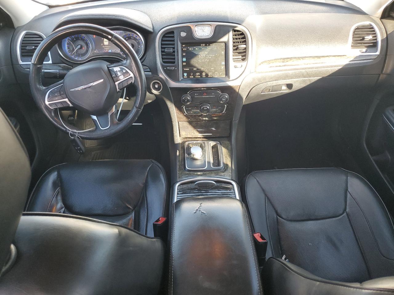 2016 Chrysler 300C VIN: 2C3CCAEG1GH128418 Lot: 82693765