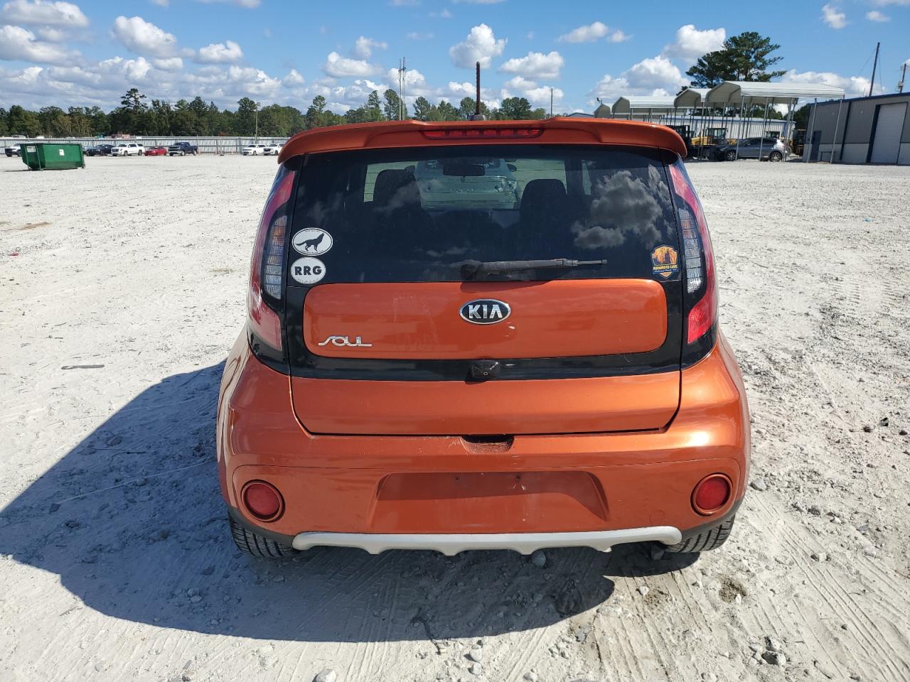 2019 Kia Soul + VIN: KNDJP3A58K7670403 Lot: 82374185