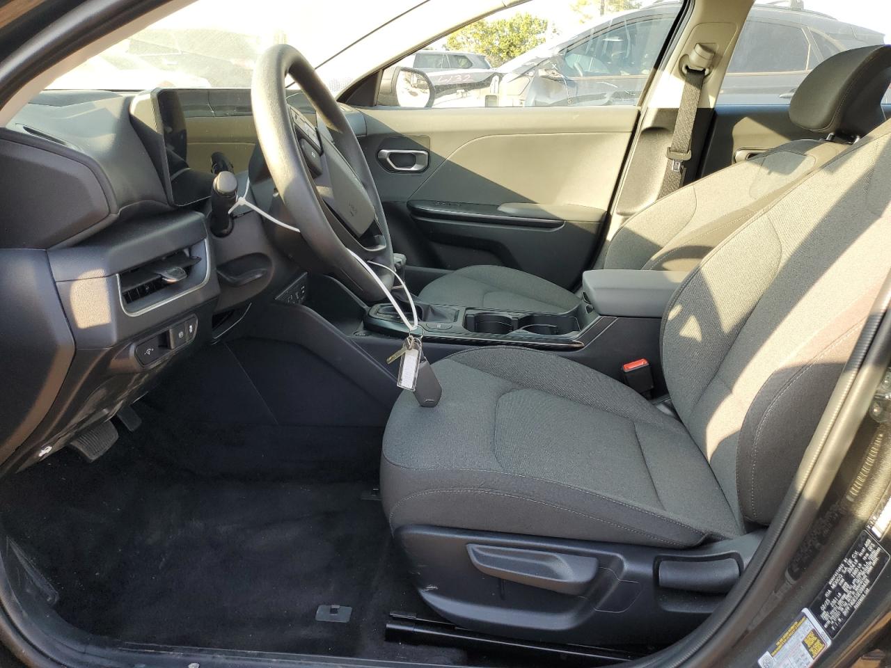 2025 Kia K4 Lx VIN: 3KPFT4DE5SE099438 Lot: 85141275