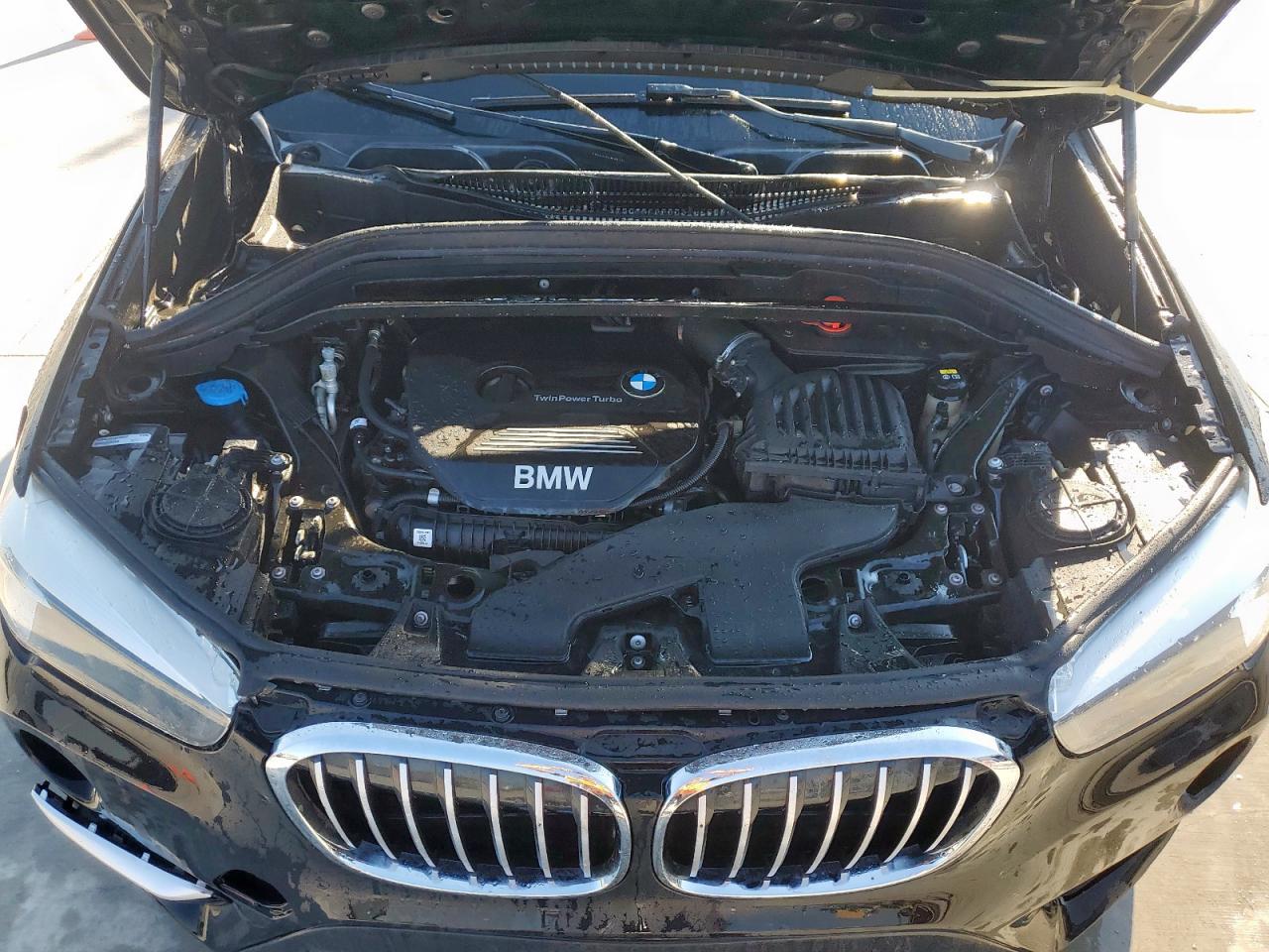 2018 BMW X1 xDrive28I VIN: WBXHT3C39J5L27103 Lot: 84896305